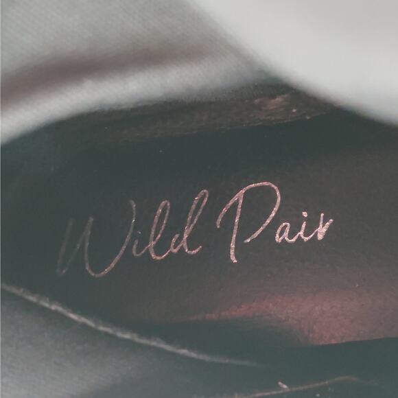 Wild Pair Womens Combat Boot Size 9.5 Black Knee High Lace Up Lug Sole Goth Moto - Picture 10 of 12